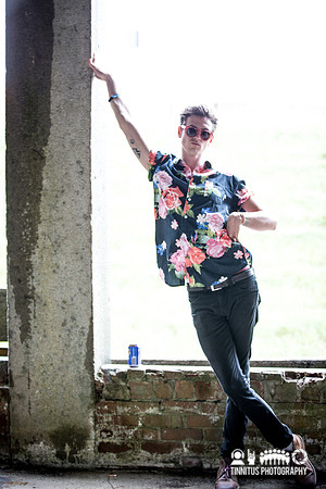 Photo shoot with Houndmouth