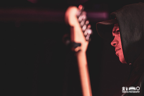 Knifeplay in concert