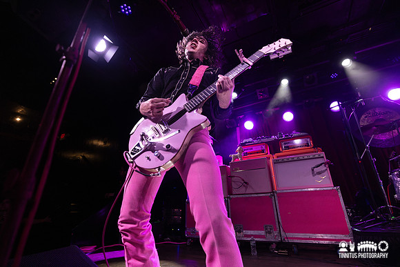 Starcrawler in concert