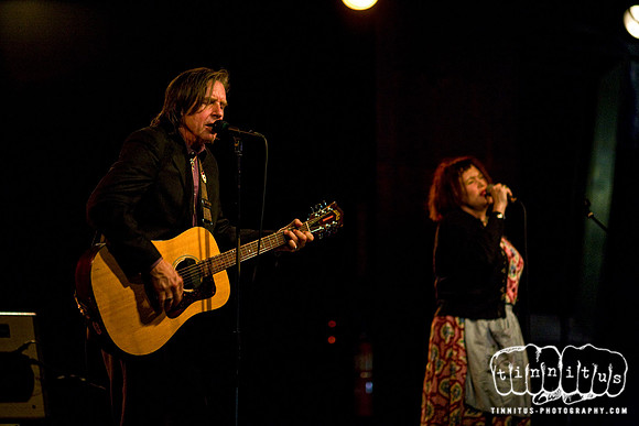 John Doe and Exene in concert