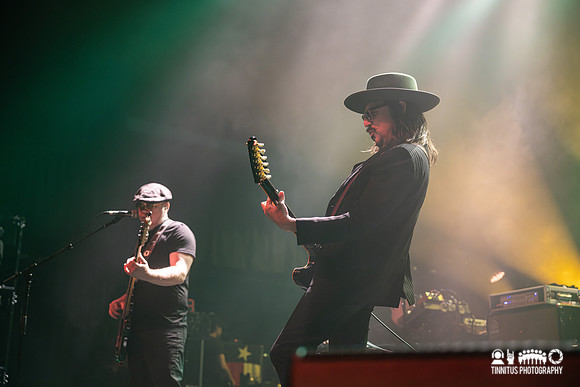 Rival Sons in concert