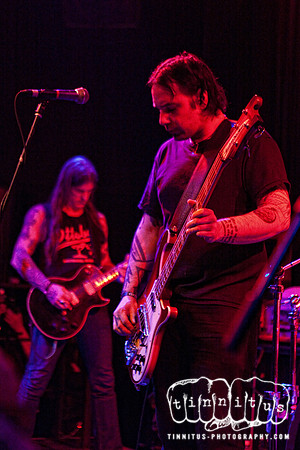 Shrinebuilder in concert