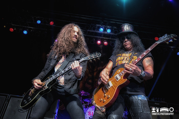 Slash in concert