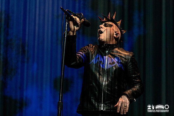 Tool in concert