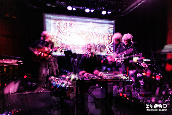 Suss in concert