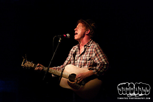Dennis Brennan in concert
