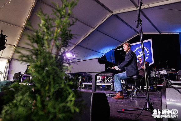 Tom Odell in concert