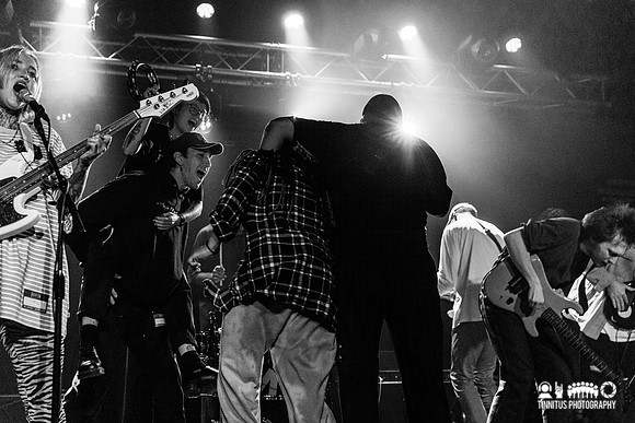 Dehd in concert